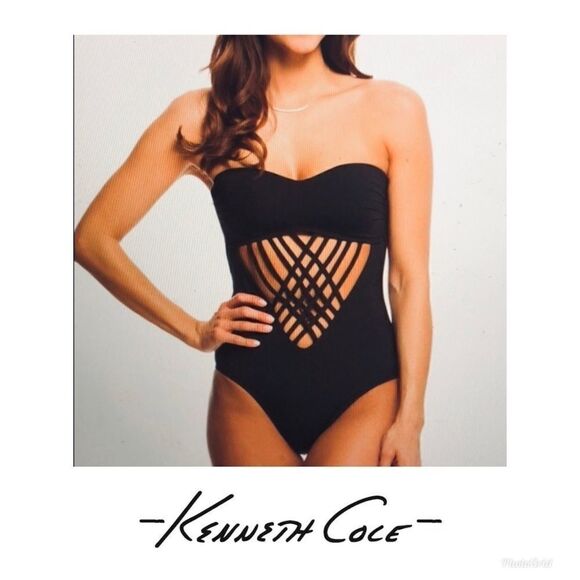 New Kenneth Cole swimsuit - Picture 1 of 6